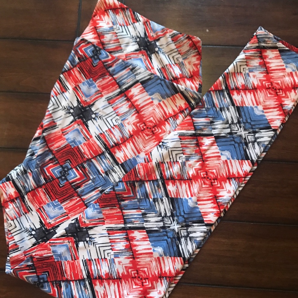 Lularoe TC leggings NWOT